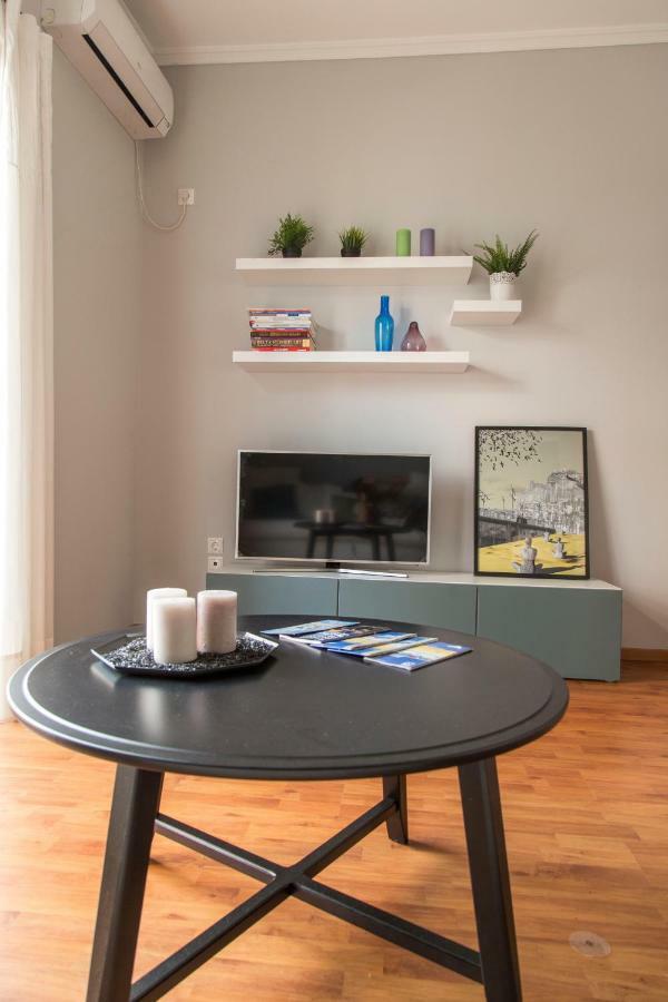Gazi Discrit Next To Subway Apartment Athens Ngoại thất bức ảnh